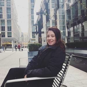 Meet your Posher, Laura